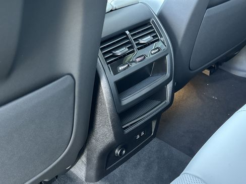 New 2026 BMW X5 xDrive50e w/ M Sport Package image 17