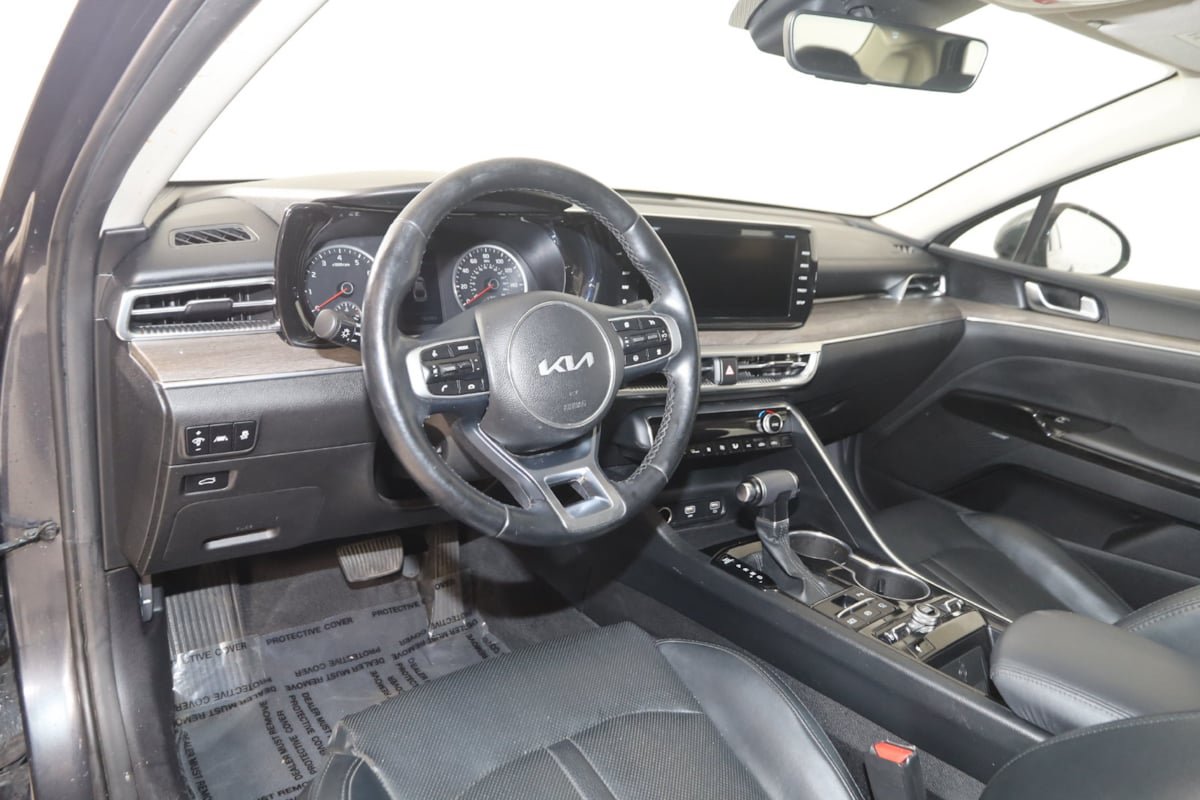 Used 2023 Kia K5 EX w/ EX Premium Package FWD image 25