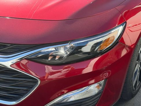 Used 2024 Chevrolet Malibu RS FWD image 3