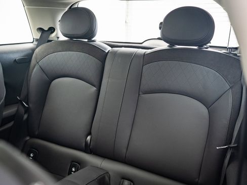 Used 2024 MINI Cooper S w/ Signature Upholstery Package image 35