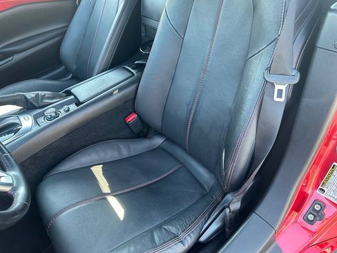 Used 2016 MAZDA MX-5 Miata Grand Touring RWD image 23