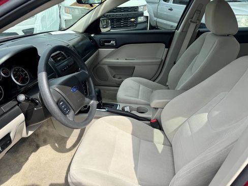 Used 2009 Ford Fusion SE FWD image 8