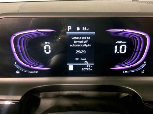 Used 2025 Kia Seltos S FWD image 20