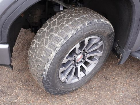 Used 2020 GMC Sierra 1500 AT4 w/ AT4 Premium Package image 13