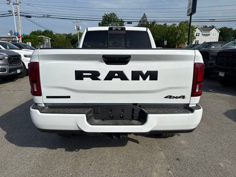 New 2026 RAM 2500 Big Horn AWD/4WD image 4