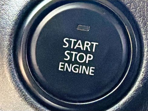 Used 2024 MAZDA MAZDA3 s image 34