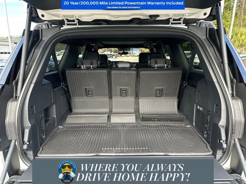 New 2025 Ford Expedition Max Platinum w/ Stealth Performance Package image 30