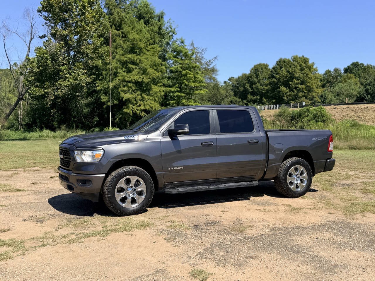 Used 2022 RAM 1500 Big Horn RWD image 1
