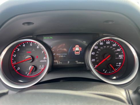 Used 2018 Toyota Camry XSE image 18