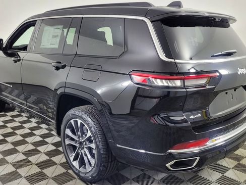 New 2025 Jeep Grand Cherokee L Overland w/ Luxury Tech Group IV image 5