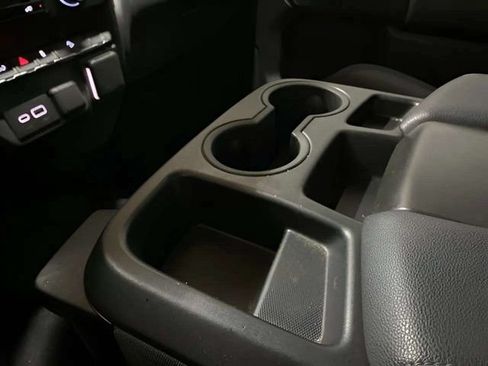 Used 2025 Chevrolet Silverado 1500 Custom Trail Boss w/ LPO, Dark Essentials Package AWD/4WD image 46