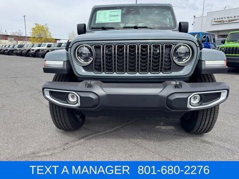 New 2026 Jeep Gladiator Sport AWD/4WD image 12