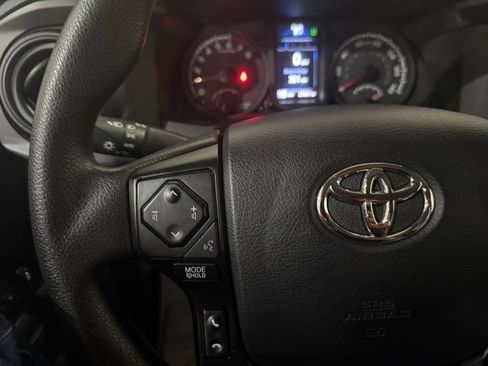 Used 2023 Toyota Tacoma SR AWD/4WD image 14