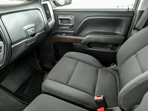 Used 2019 GMC Sierra 1500 SLE w/ SLE Value Package AWD/4WD image 23