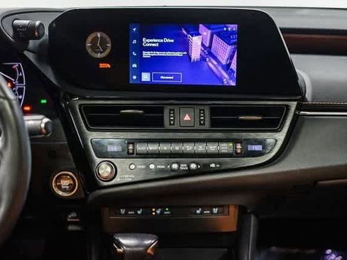 Used 2024 Lexus ES 350 w/ Premium Package image 14