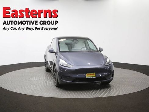 Used 2023 Tesla Model Y AWD image 46