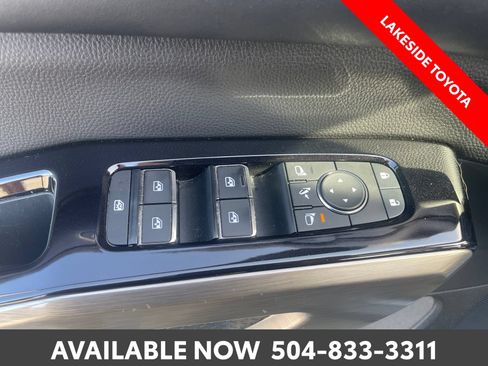 Used 2023 Nissan Pathfinder Platinum w/ Cargo Package AWD/4WD image 25