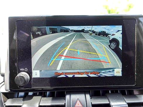 Used 2025 Toyota RAV4 XLE AWD/4WD image 20