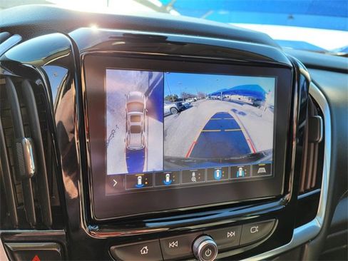 Used 2021 Chevrolet Traverse RS image 26