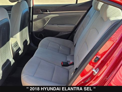 Used 2018 Hyundai Elantra SEL image 17