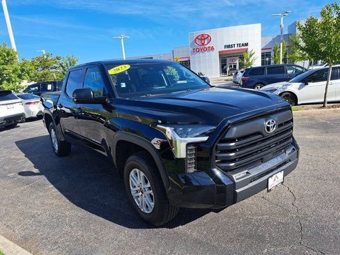Used 2023 Toyota Tundra SR5 w/ SR5 Premium Package AWD/4WD image 5