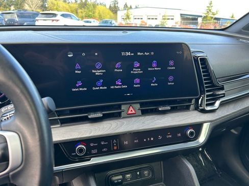 Used 2023 Kia Sportage X-Line w/ X-Line Premium Package AWD/4WD image 18