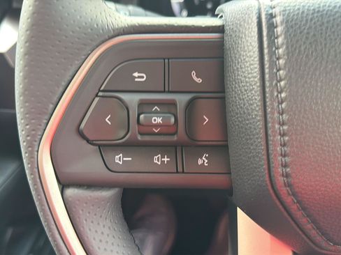 New 2026 Toyota 4Runner TRD Off-Road Premium AWD/4WD image 17