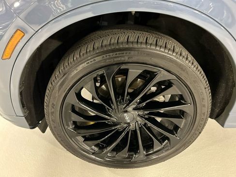 Used 2026 Lincoln Aviator Reserve w/ Jet Appearance Package AWD/4WD image 8