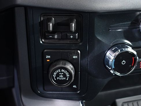 New 2026 Ford F150 XLT w/ Equipment Group 302A MID image 31