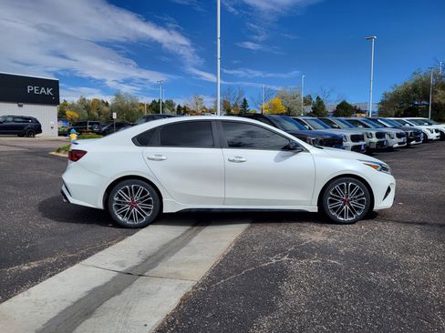 Used 2024 Kia Forte GT image 3