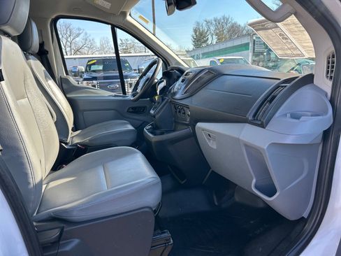 Certified 2019 Ford Transit 150 130 Low Roof image 13