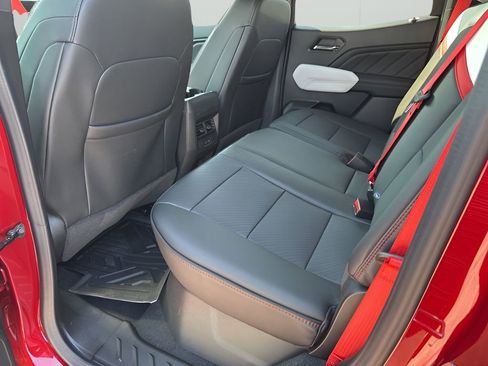 New 2026 GMC Canyon AT4X w/ AT4X AEV Edition image 18