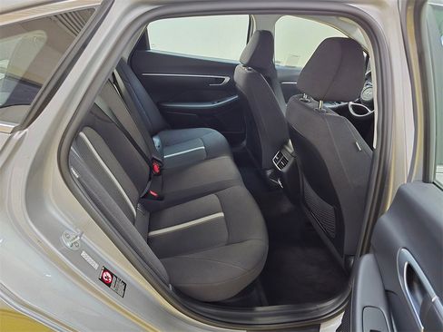 Used 2021 Hyundai Sonata Blue image 12