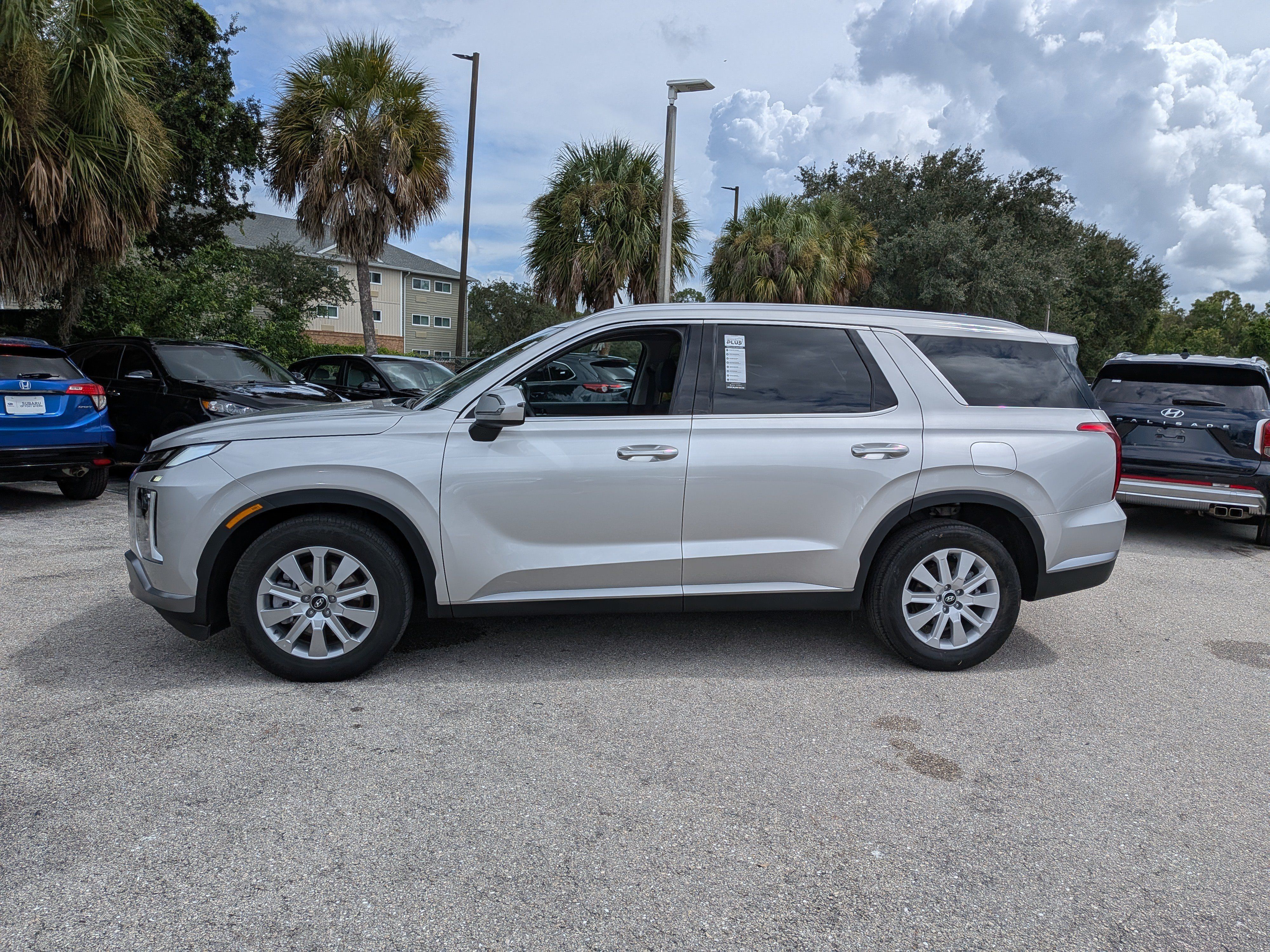 Used 2025 Hyundai Palisade SEL AWD/4WD image 7