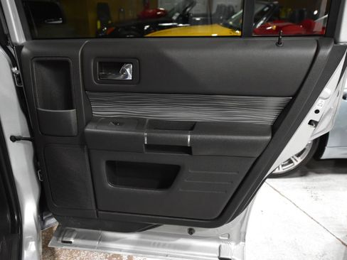 Used 2019 Ford Flex Limited w/ Limited Appearance Package AWD/4WD image 37