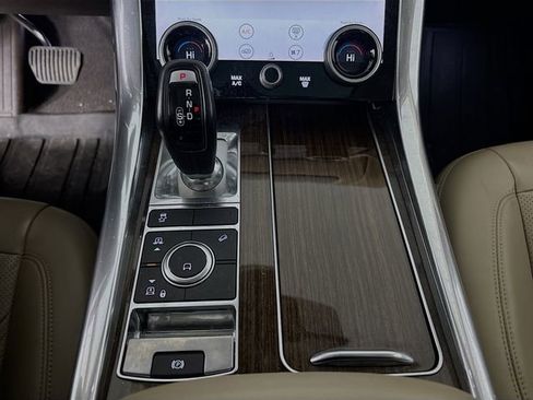 Used 2019 Land Rover Range Rover Sport HSE image 19