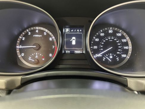 Used 2018 Hyundai Santa Fe Sport image 14