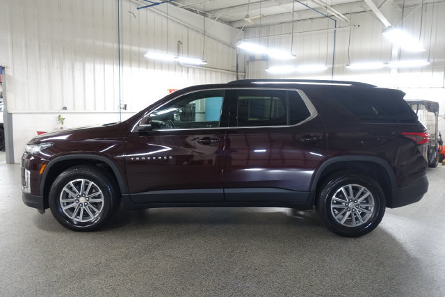 Used 2023 Chevrolet Traverse LT FWD image 4