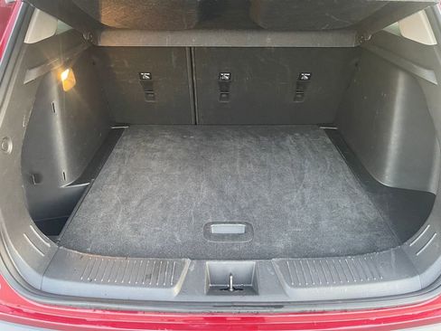 Used 2025 Chevrolet Trax LT w/ LT Convenience Package image 15