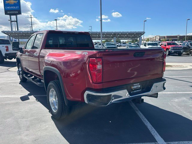Used 2022 Chevrolet Silverado 3500 LTZ w/ LTZ Plus Package AWD/4WD image 4