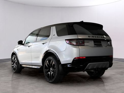 Used 2025 Land Rover Discovery Sport Dynamic SE AWD/4WD image 5