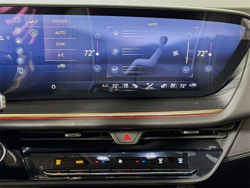 New 2026 Buick Envision Avenir image 10