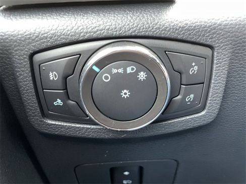 Used 2022 Ford F350 Lariat w/ Lariat Value Package image 25