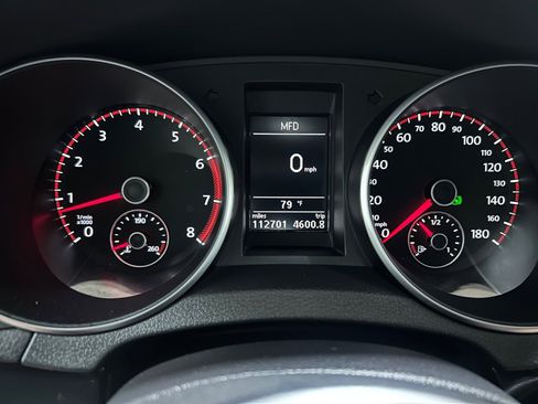 Used 2012 Volkswagen Golf 4-Door image 14