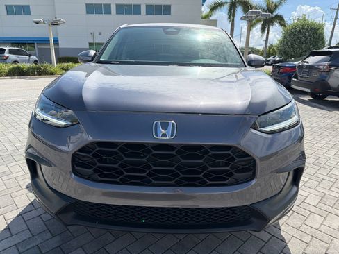 Used 2024 Honda HR-V LX image 2