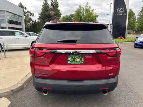Used 2023 Chevrolet Traverse RS AWD/4WD image 8