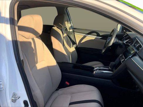 Used 2018 Honda Civic EX image 8