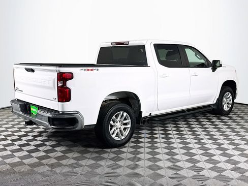 Used 2022 Chevrolet Silverado 1500 LT image 10