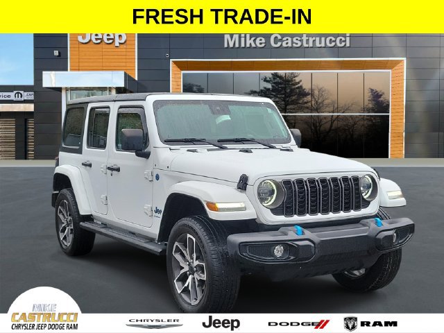 Used 2024 Jeep Wrangler Unlimited w/ Convenience Group AWD/4WD image 1