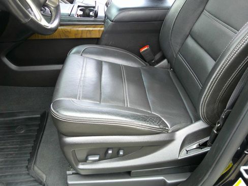 Used 2019 GMC Yukon XL Denali AWD/4WD image 58